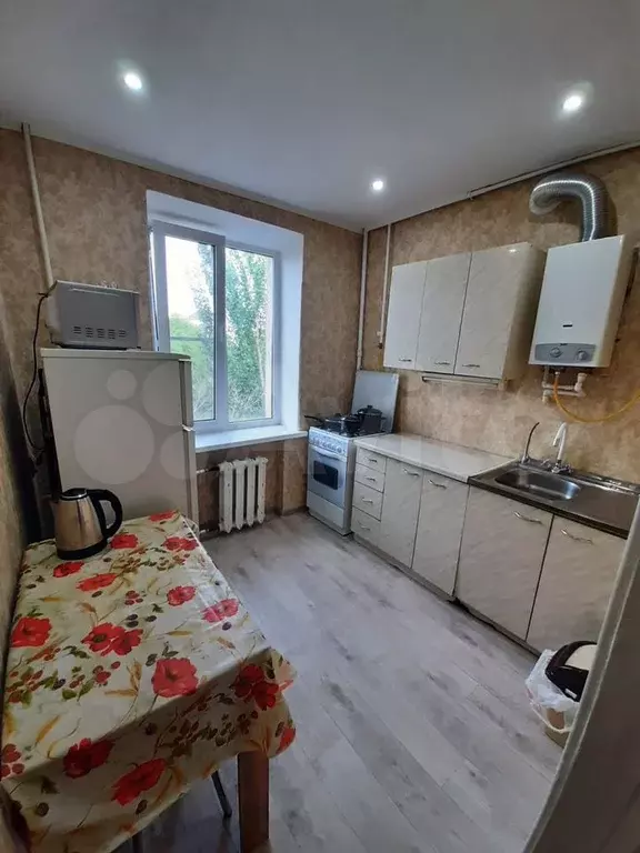 2-к. квартира, 43 м, 3/4 эт. - Фото 0