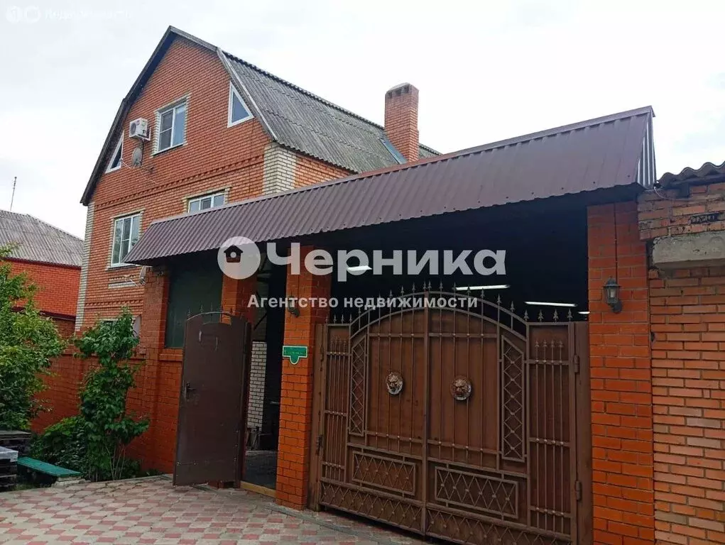 Дом в Шахты, Кленовый переулок, 22 (220 м) - Фото 1