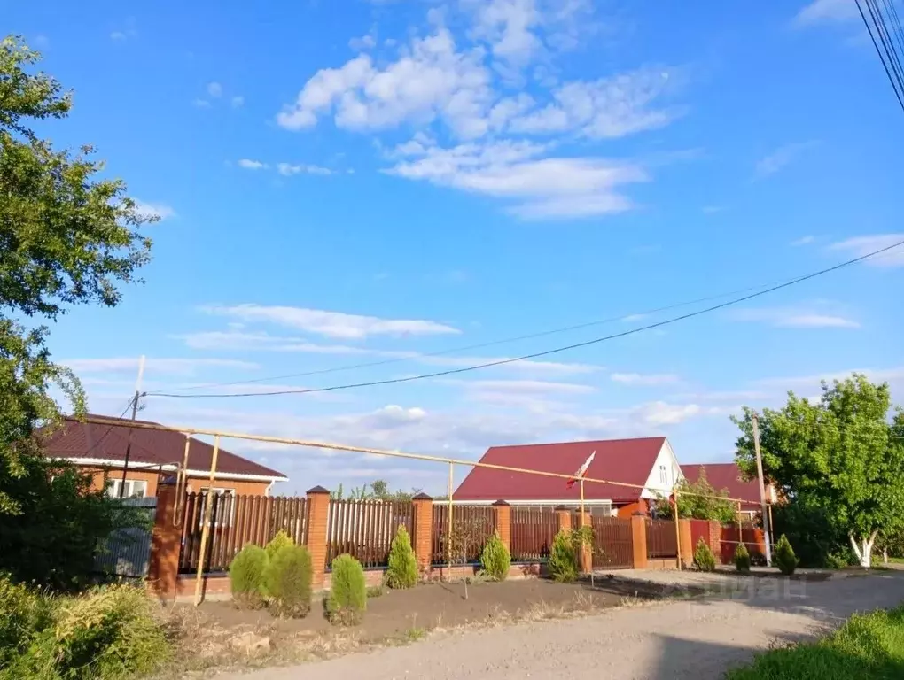 Дом в Краснодарский край, Калининский район, Старовеличковское с/пос, ... - Фото 1