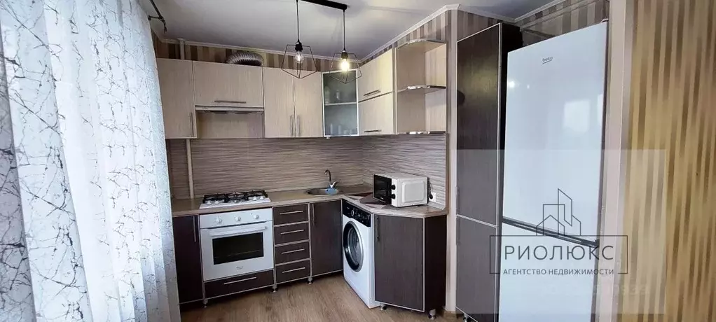 3-к кв. Челябинская область, Магнитогорск ул. Суворова, 139 (54.0 м) - Фото 1