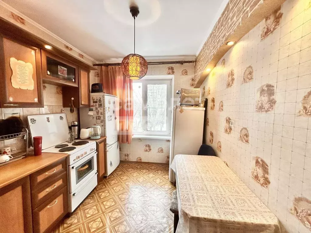 3-к кв. Челябинская область, Челябинск пер. Мамина, 1Б (67.0 м) - Фото 1