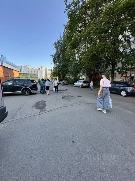 Помещение свободного назначения в Санкт-Петербург ул. Хошимина, 13к1Б ... - Фото 1