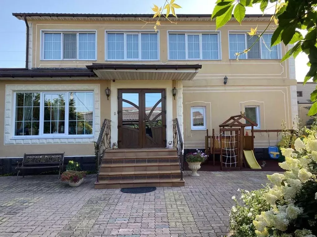 Дом в Приморский край, Уссурийск проезд 6-й Саперный, 2 (264 м) - Фото 1