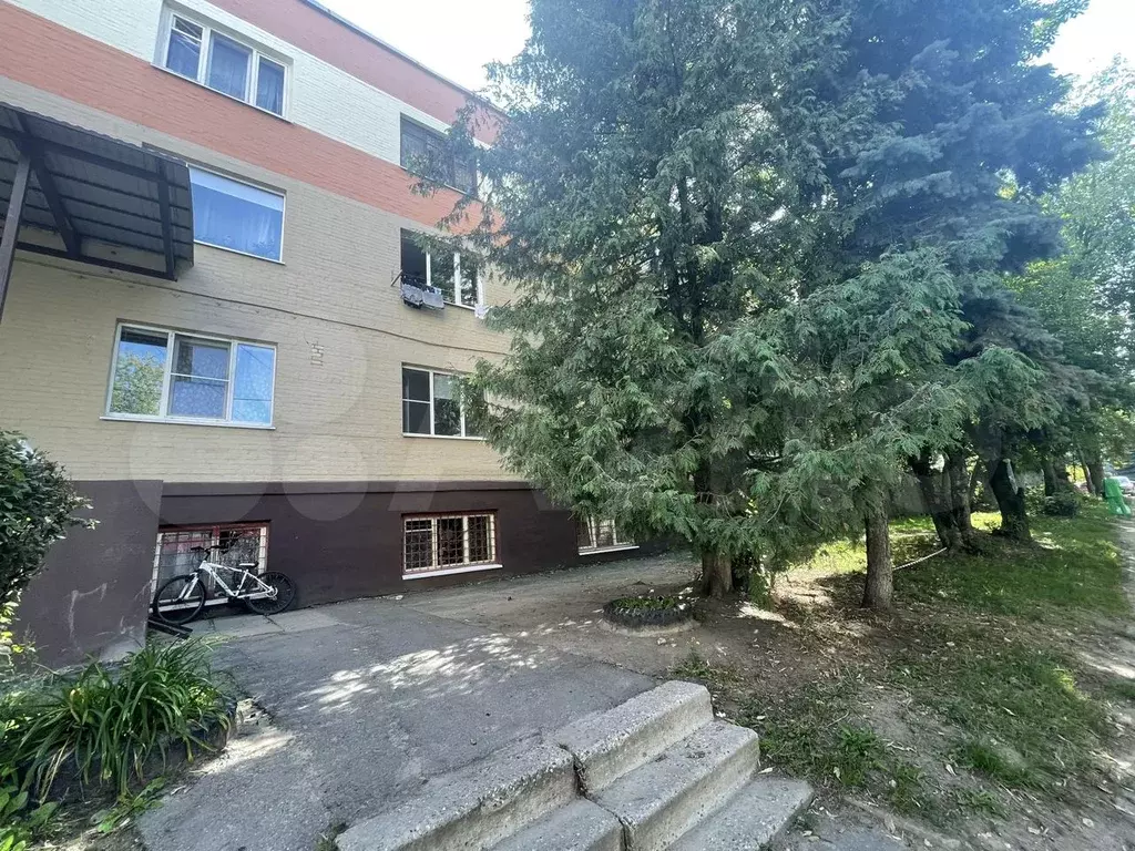 Комната 20 м в 4-к, 2/3 эт. - Фото 0
