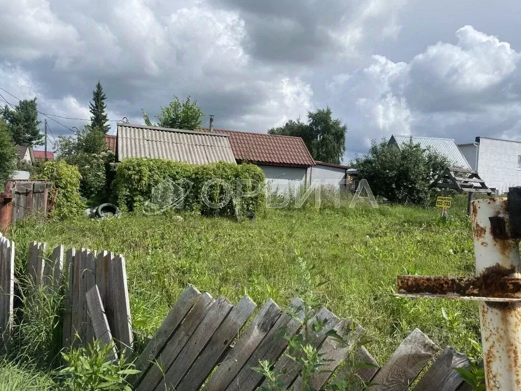 Участок в Тюменская область, Тюмень Металлист СНТ, ул. Центральная, 95 ... - Фото 0