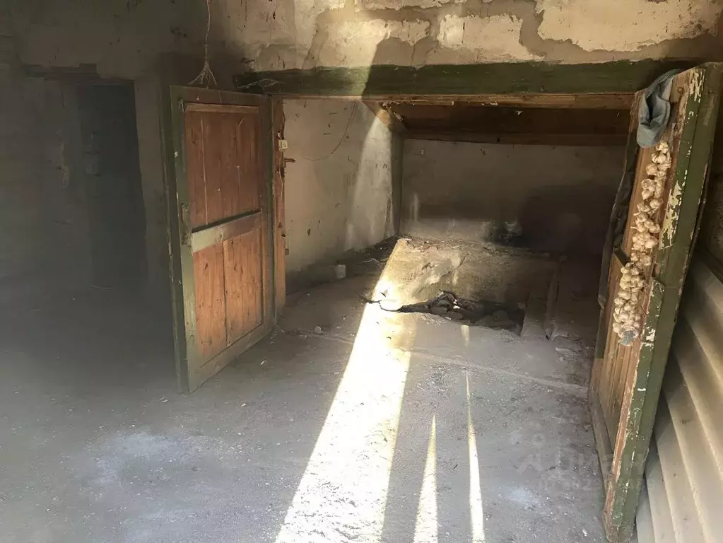 Гараж в Крым, Саки ул. Курортная, 45 (36 м) - Фото 1