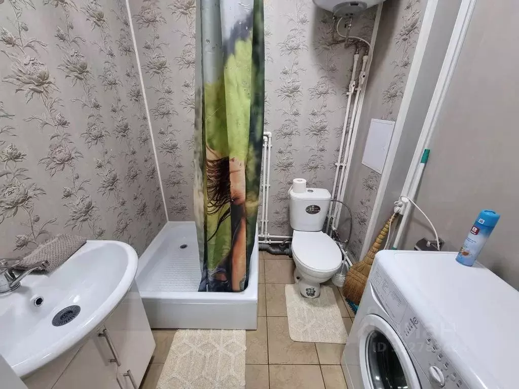 2-к кв. Ленинградская область, Луга просп. Кирова, 61 (40.0 м) - Фото 1