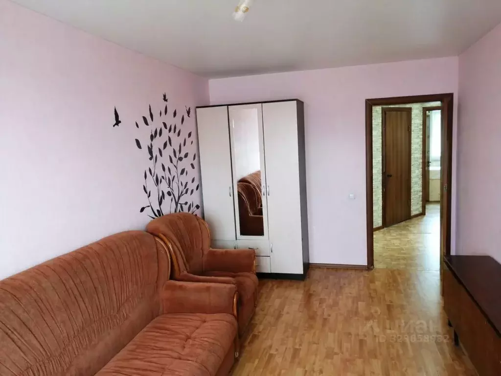 2-к кв. Брянская область, Брянск ул. Челюскинцев, 4 (46.5 м) - Фото 2