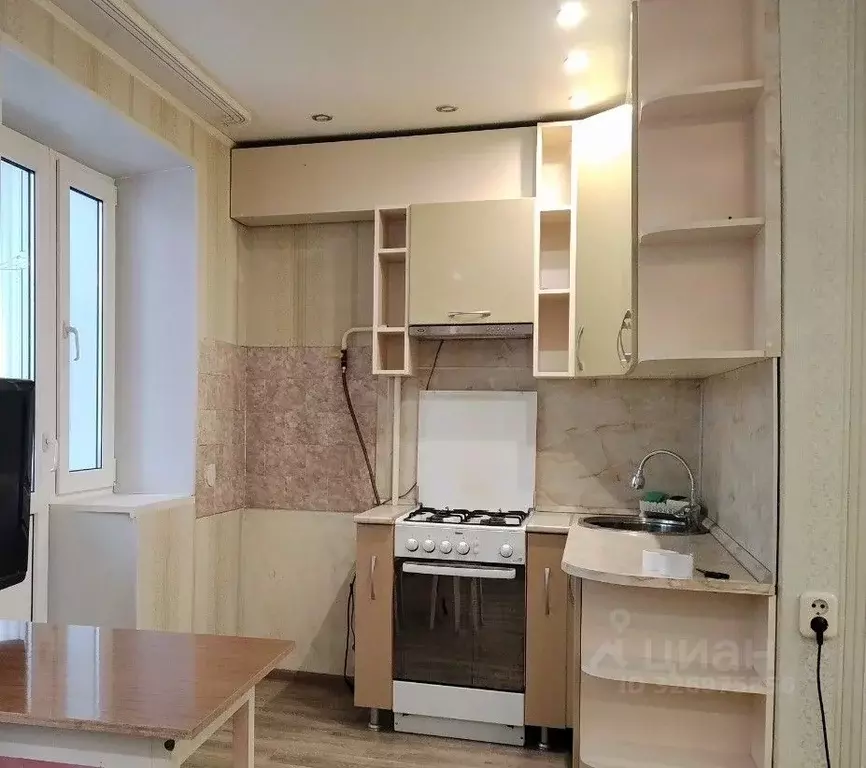 3-к кв. Волгоградская область, Волгоград ул. Грамши, 49 (59.2 м) - Фото 1