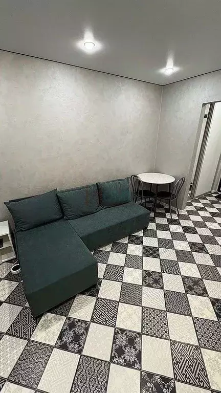 Студия Новосибирская область, Новосибирск Волховская ул., 31 (23.0 м) - Фото 1