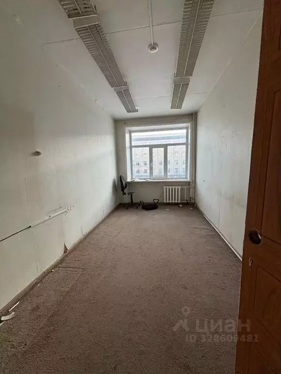 Помещение свободного назначения в Магаданская область, Магадан ул. ... - Фото 2