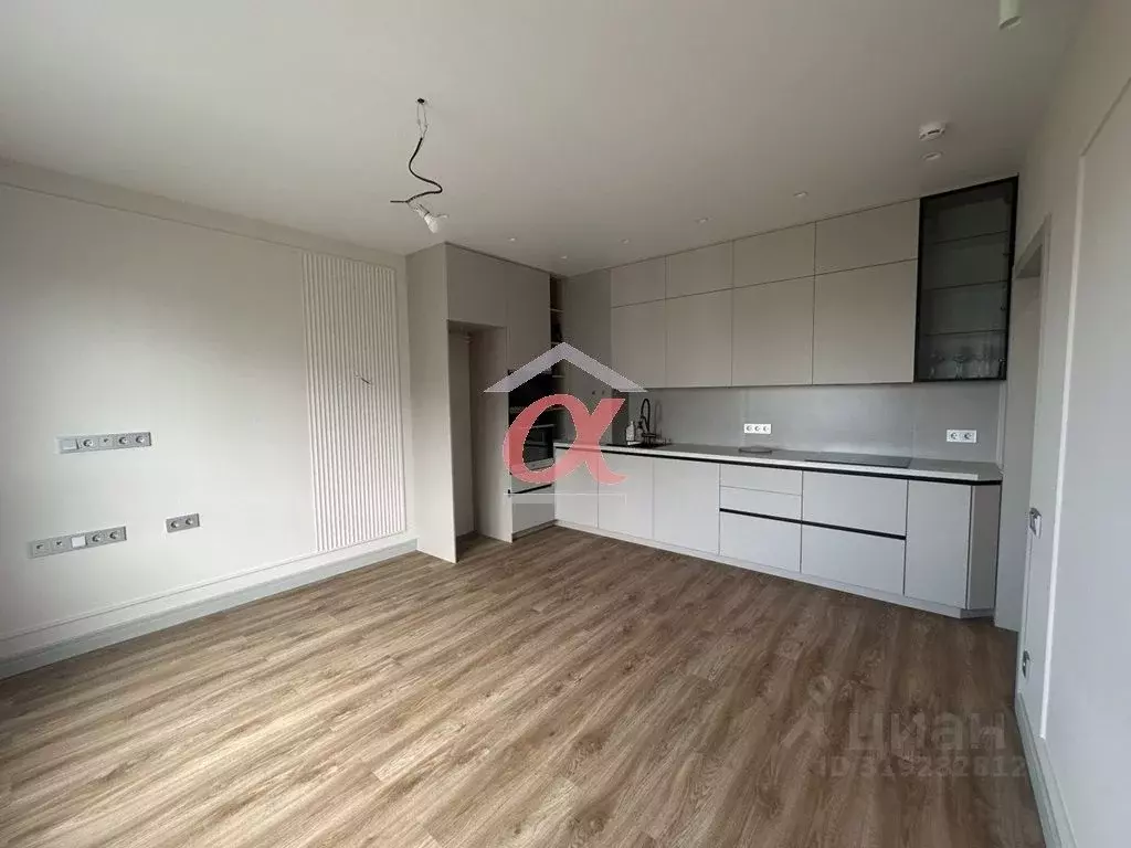 2-к кв. Кемеровская область, Кемерово бул. Строителей, 60к2 (60.4 м) - Фото 0