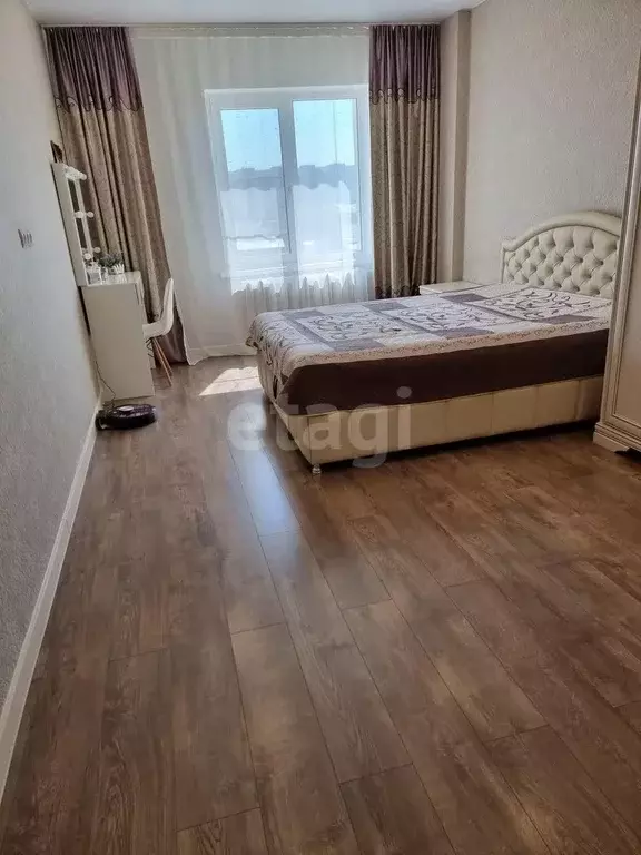 Квартира, 2 комнаты, 67.7 м - Фото 0