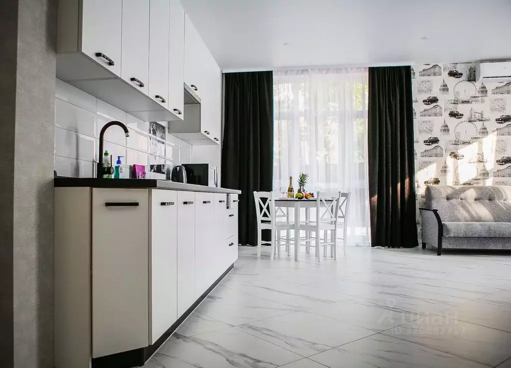 1-к кв. Калининградская область, Светлогорск ул. Ленина, 17 (50.0 м) - Фото 2