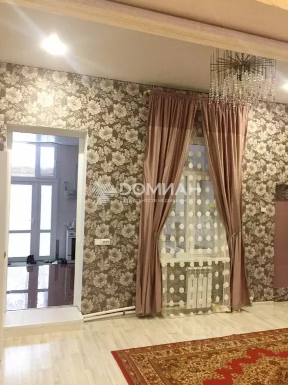 Дом в Ростовская область, Новочеркасск просп. Ермака (180 м) - Фото 1