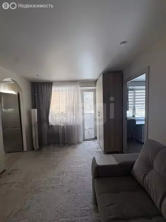 2-комнатная квартира: Златоуст, проспект имени Ю.А. Гагарина, 4-я ... - Фото 1