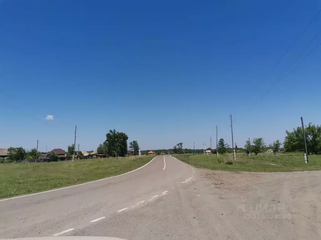 Помещение свободного назначения в Алтайский край, Быстроистокский ... - Фото 1