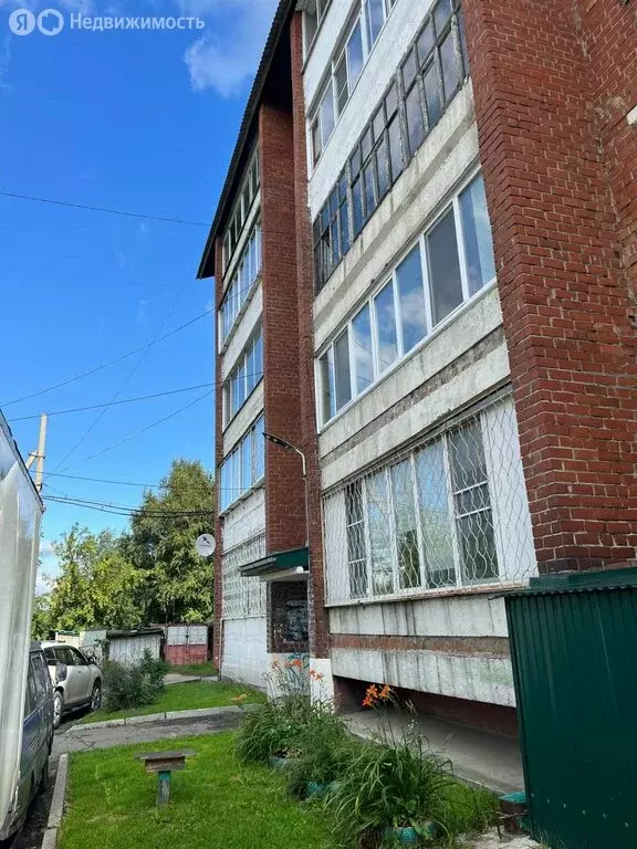 3-комнатная квартира: Иркутск, Шахтёрская улица, 23А (61.5 м) - Фото 0