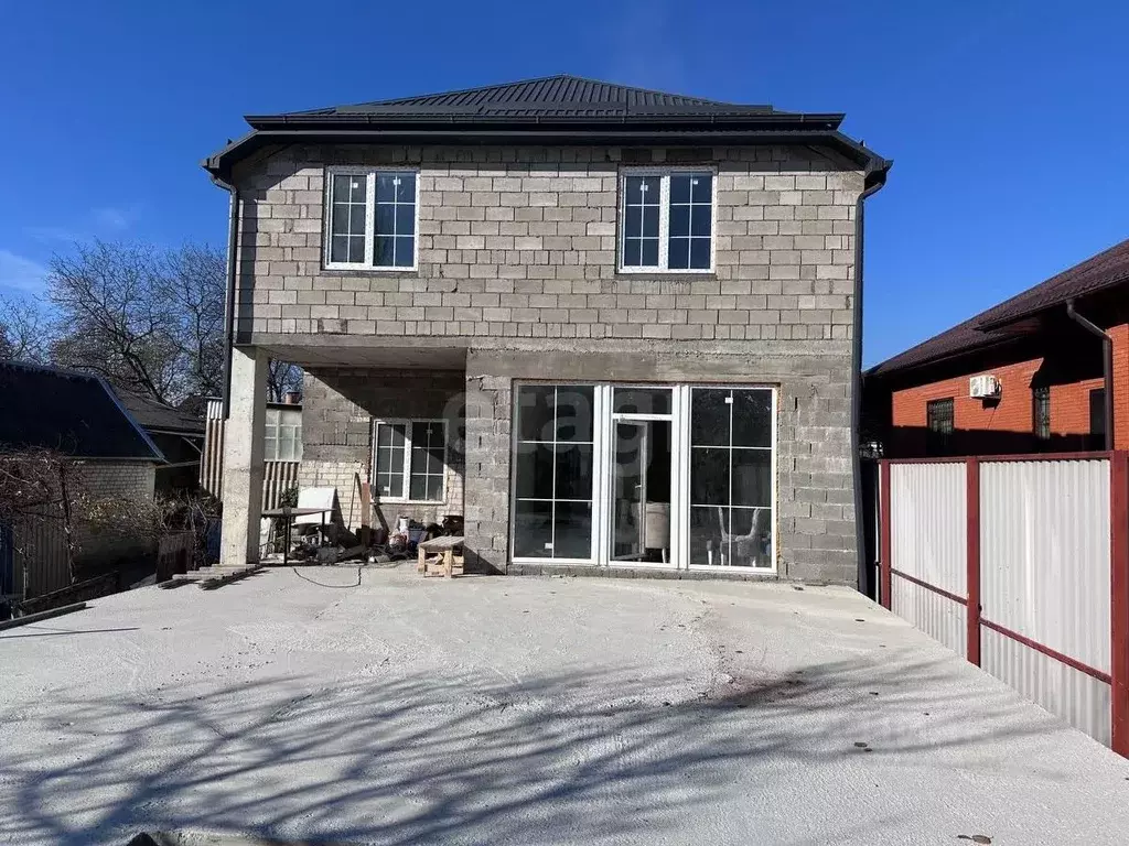 Дом в Ставропольский край, Пятигорск городской округ, пос. ... - Фото 1