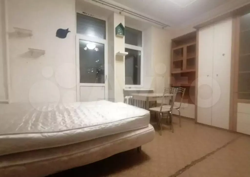 Комната 18 м в 3-к., 3/5 эт. - Фото 1