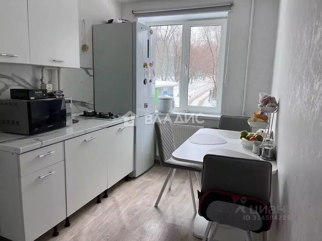 2-к кв. Пермский край, Пермь ул. Лодыгина, 52А (43.7 м) - Фото 0