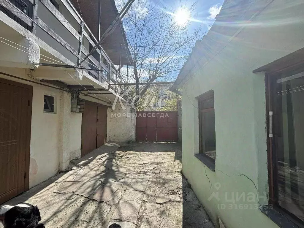 Таунхаус в Крым, Феодосия ул. Стамова (115 м) - Фото 2