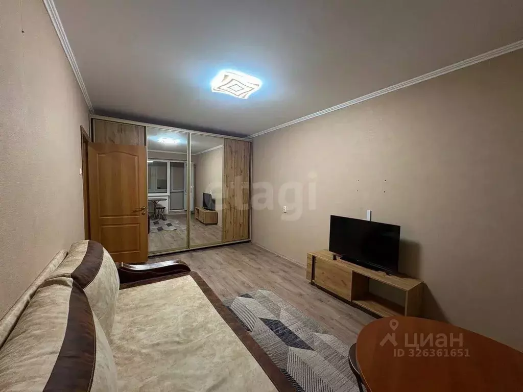 2-к кв. Крым, Симферополь ул. Героев Сталинграда (50.0 м) - Фото 2