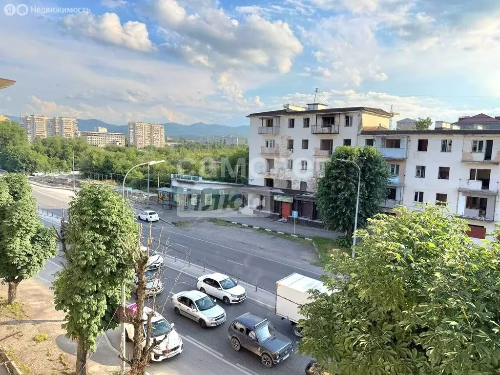 3-комнатная квартира: Нальчик, улица Идарова, 2 (56 м) - Фото 2