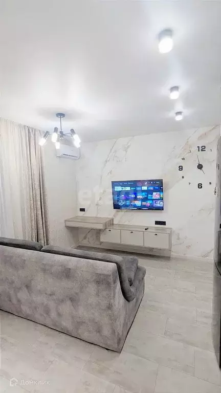 Продаётся 2-к квартира, 40.6 м - Фото 0