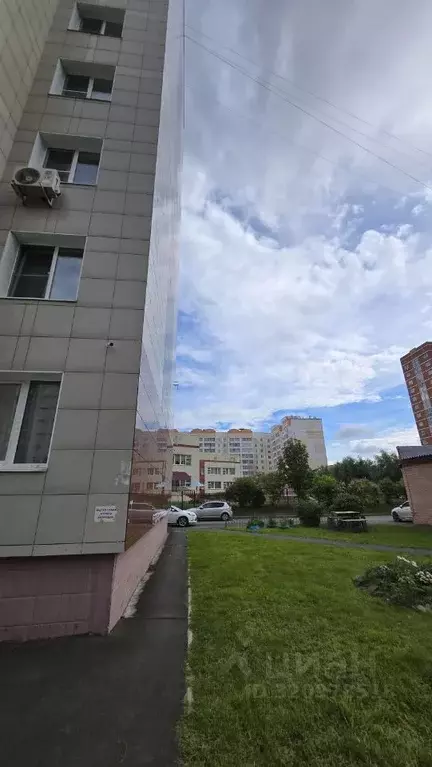 2-к кв. Кемеровская область, Кемерово ул. Авроры, 10 (63.1 м) - Фото 2