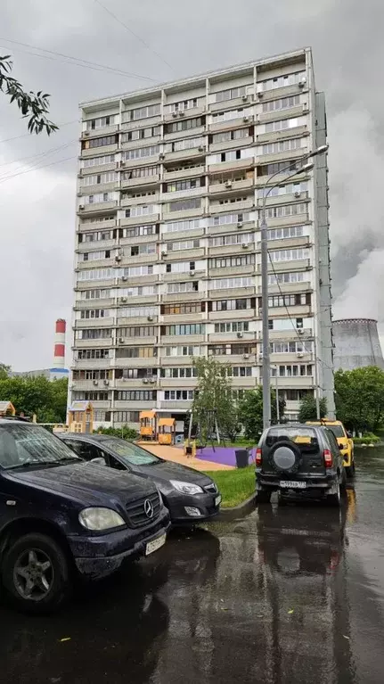 Продается 3-комнатная квартира - Фото 1