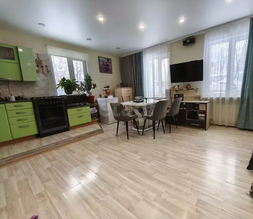 Дом в Костромская область, Шарья ул. Имени Адмирала Виноградова, 24/1 ... - Фото 2