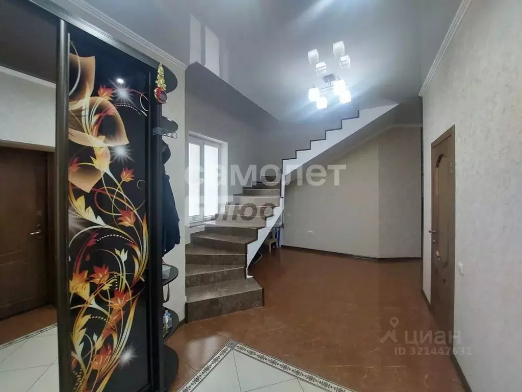 Дом в Краснодарский край, Крымск пер. Фадеева (200 м) - Фото 2