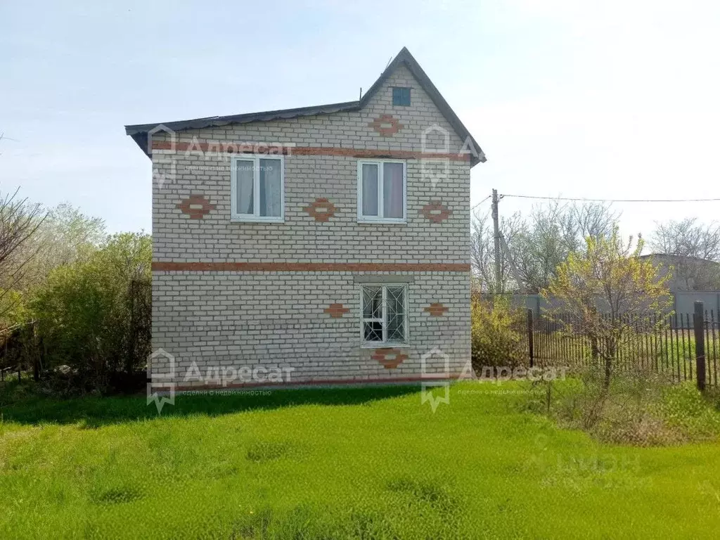 Дом в Волгоградская область, Городищенский район, Ерзовское городское ... - Фото 1