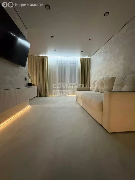 2-комнатная квартира: Ижевск, улица Архитектора П.П. Берша, 42 (49 м) - Фото 1