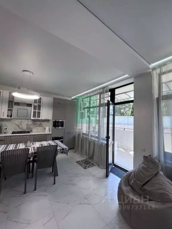 3-к кв. Севастополь ул. Степаняна, 10А (88.0 м) - Фото 2