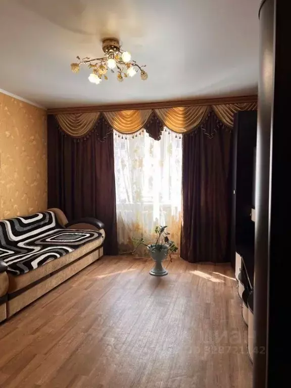 1-к кв. Брянская область, Брянск ул. Медведева, 56к1 (35.5 м) - Фото 1