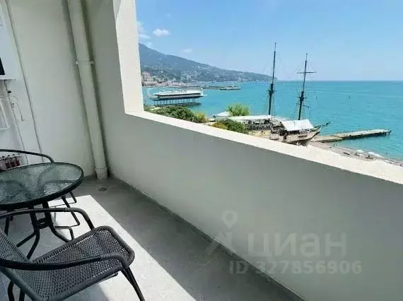 2-к кв. Крым, Ялта наб. Имени В.И. Ленина, 35 (52.0 м) - Фото 0