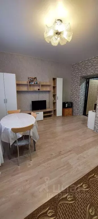 Комната Свердловская область, Екатеринбург ул. Малышева, 129 (17.9 м) - Фото 1