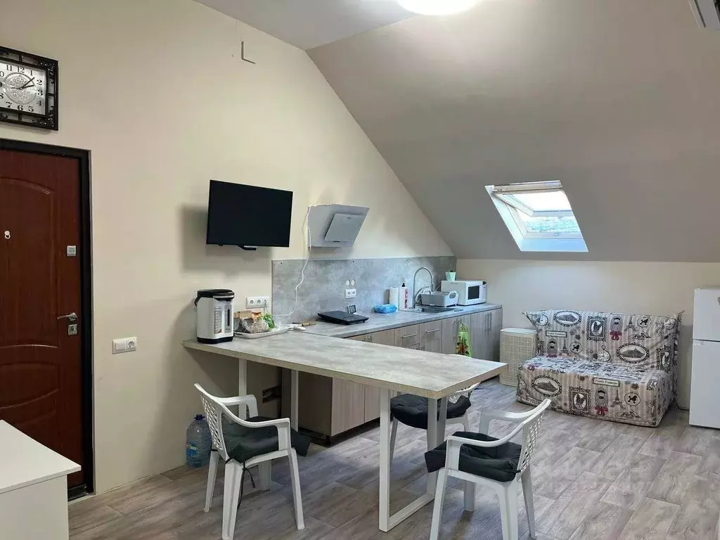 1-к кв. Краснодарский край, Геленджик ул. Нахимова (49.0 м) - Фото 0