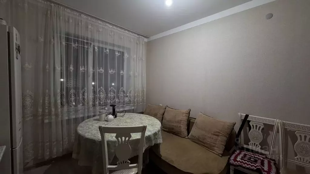 2-к кв. Карачаево-Черкесия, Черкесск ул. Свободы, 62Ф (55.7 м) - Фото 2