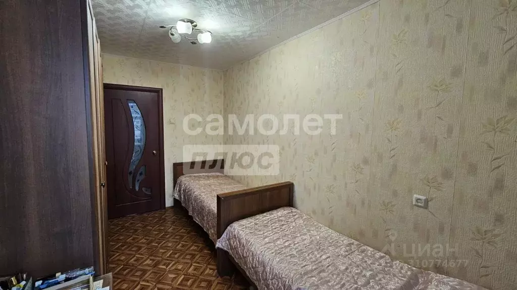 3-к кв. Башкортостан, Уфа Российская ул., 13 (58.1 м) - Фото 0