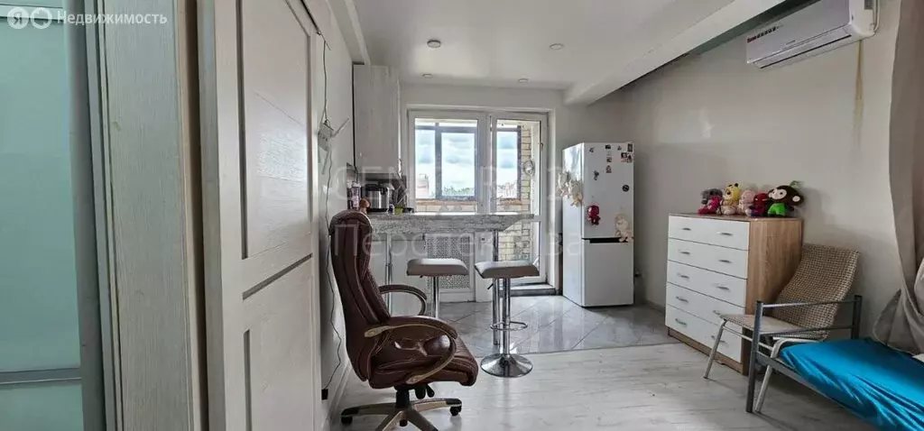 Квартира-студия: село Бисерово, микрорайон Новое Бисерово-2, 8 (29.8 ... - Фото 1