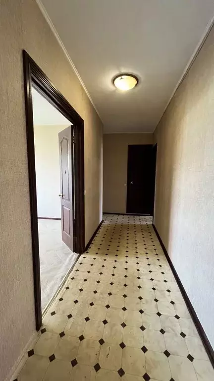 3-к кв. Саратовская область, Саратов ул. Имени С.Ф. Тархова, 29 (64.1 ... - Фото 0
