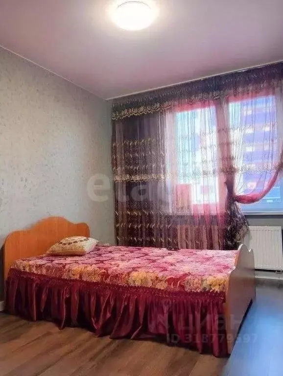 1-к кв. Удмуртия, Ижевск ул. 10 лет Октября, 64Ак1 (35.0 м) - Фото 0