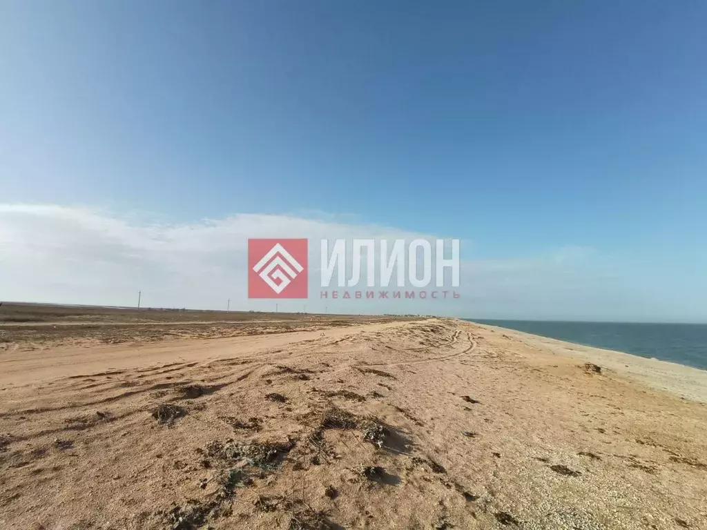 Участок в Крым, Ленинский район, Семисотское с/пос, с. Соляное  (6.0 ... - Фото 2