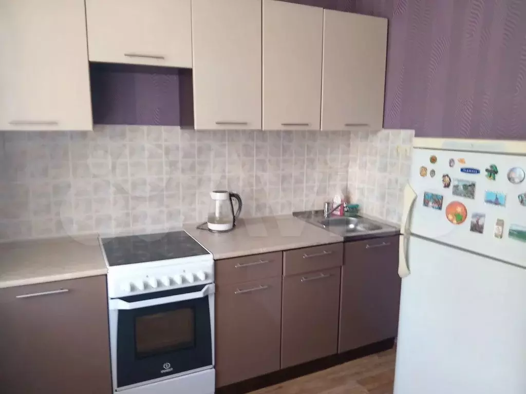 1-к. квартира, 32 м, 4/10 эт. - Фото 0