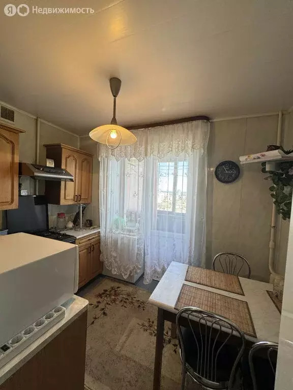3-комнатная квартира: Волгоград, улица Рокоссовского, 56 (60 м) - Фото 1