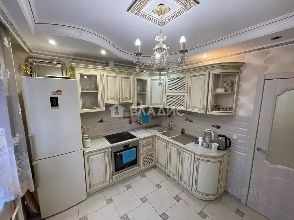 3-к кв. Московская область, Люберцы городской округ, д. Островцы, ... - Фото 0