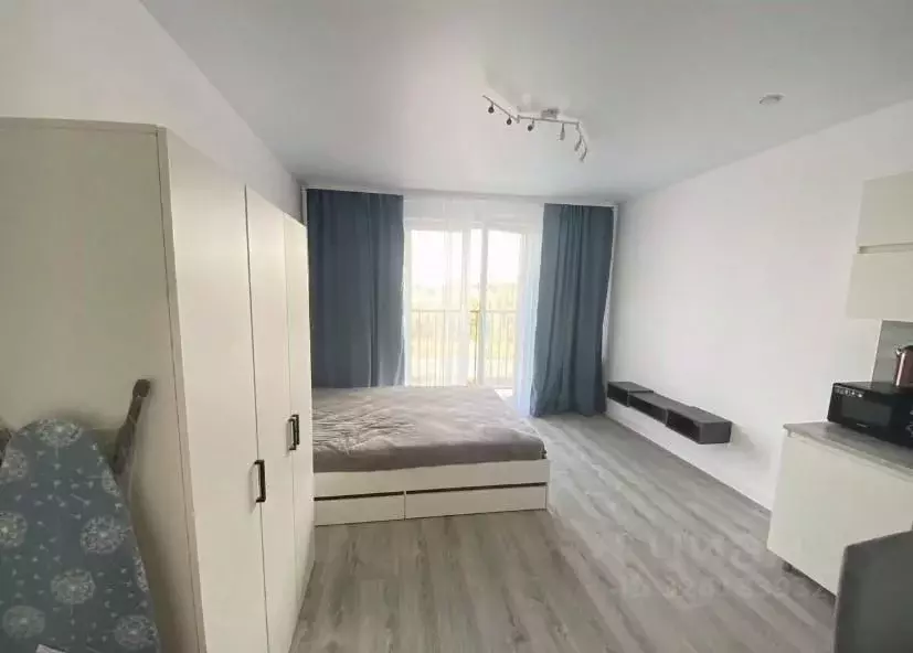 Студия Свердловская область, Екатеринбург ул. Амундсена, 165 (22.0 м) - Фото 1